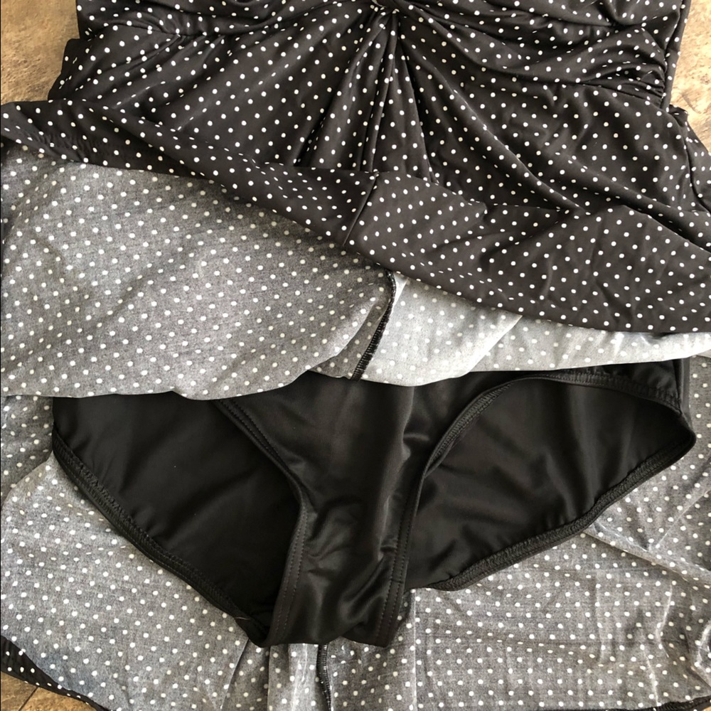 Miracle suit Black Polka Dot Marais Knot Front Swim Dress Size 16W - Picture 4 of 5